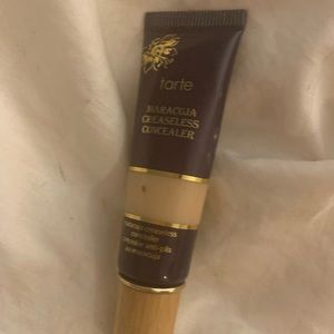 Tarte concealer